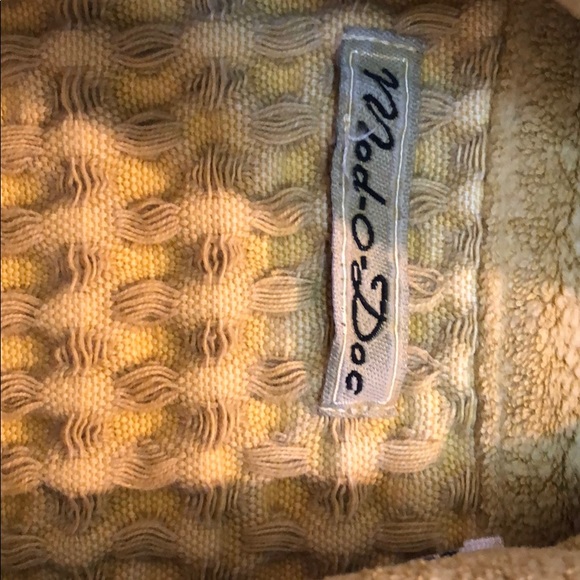 Mod-O-Doc celery colored women’s vest - Picture 5 of 6